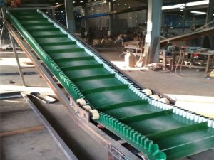 Large Angle Belt Conveyor