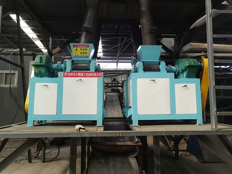 Double Roller Extrusion Bentonite Granulator Installation