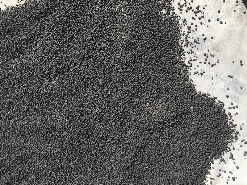 Granules Produced by a Rotary Manure Granulator