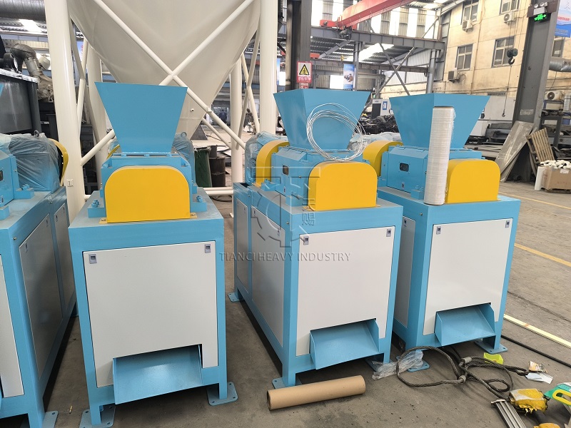 double roller extrusion granulators