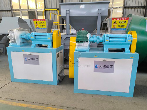 double roller granulator