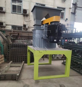 Fertilizer Verticle Crushing Machine